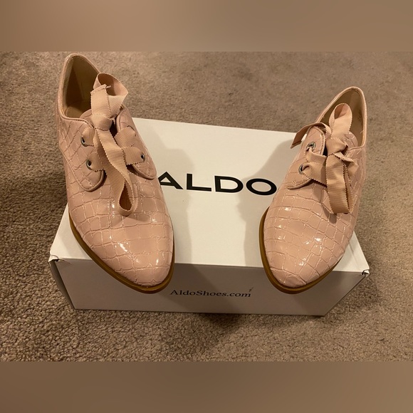 Aldo Gemelli Pink Lace Up Oxfords Size 7.5 - Picture 6 of 6